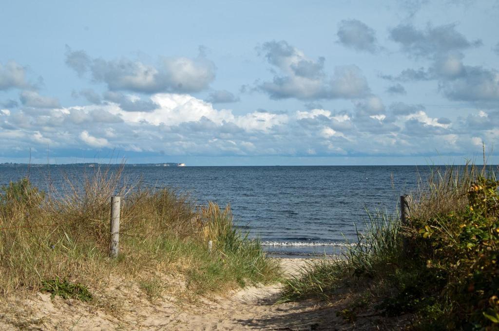 Duenenresidenz Glowe - Ferienhaus Maxi 200 M Zum Strand Zewnętrze zdjęcie